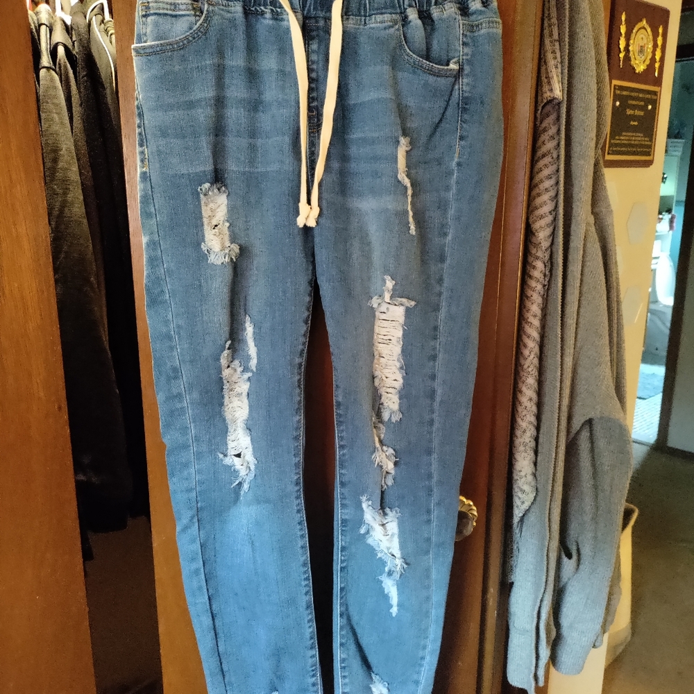 Drawstring Ripped jeans